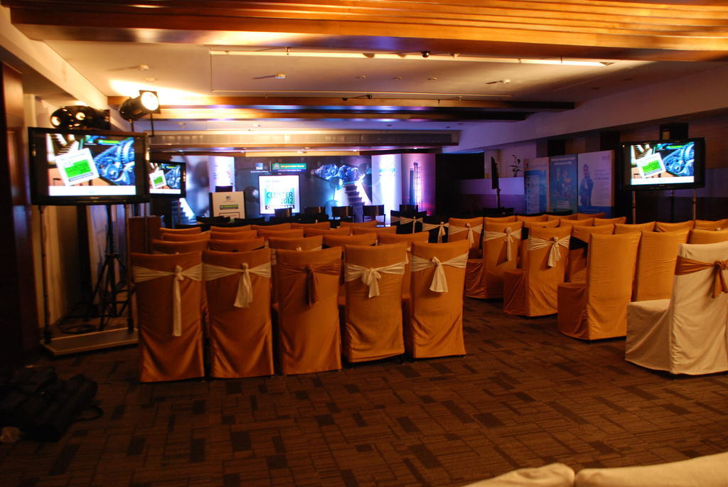 Chandīgarh Maya Hotel מראה חיצוני תמונה