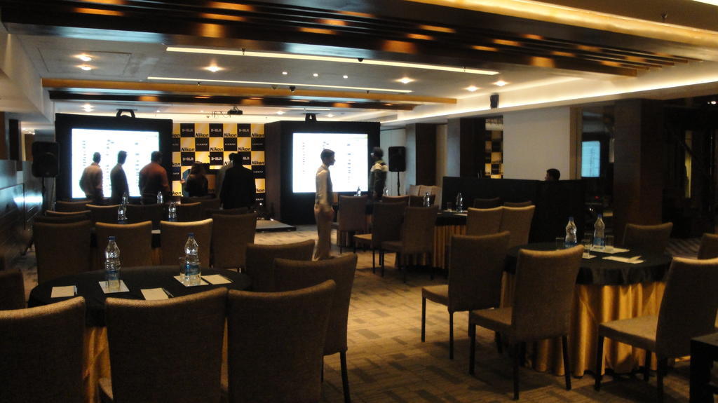 Chandīgarh Maya Hotel מראה חיצוני תמונה