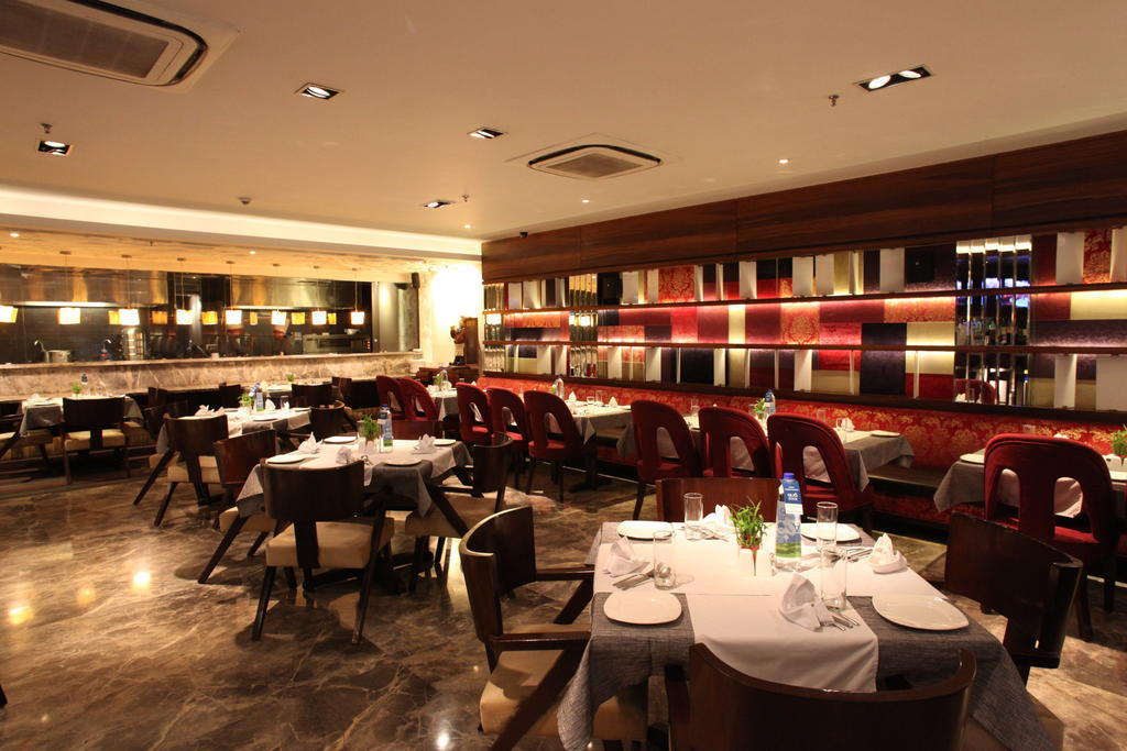 Chandīgarh Maya Hotel מראה חיצוני תמונה