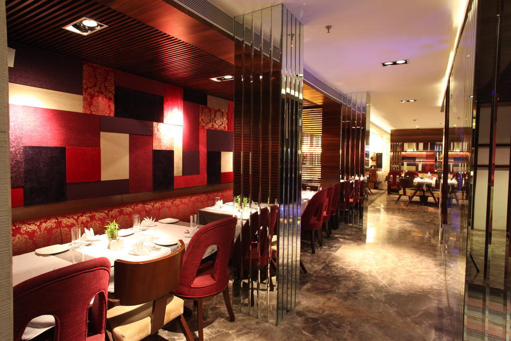 Chandīgarh Maya Hotel מראה חיצוני תמונה