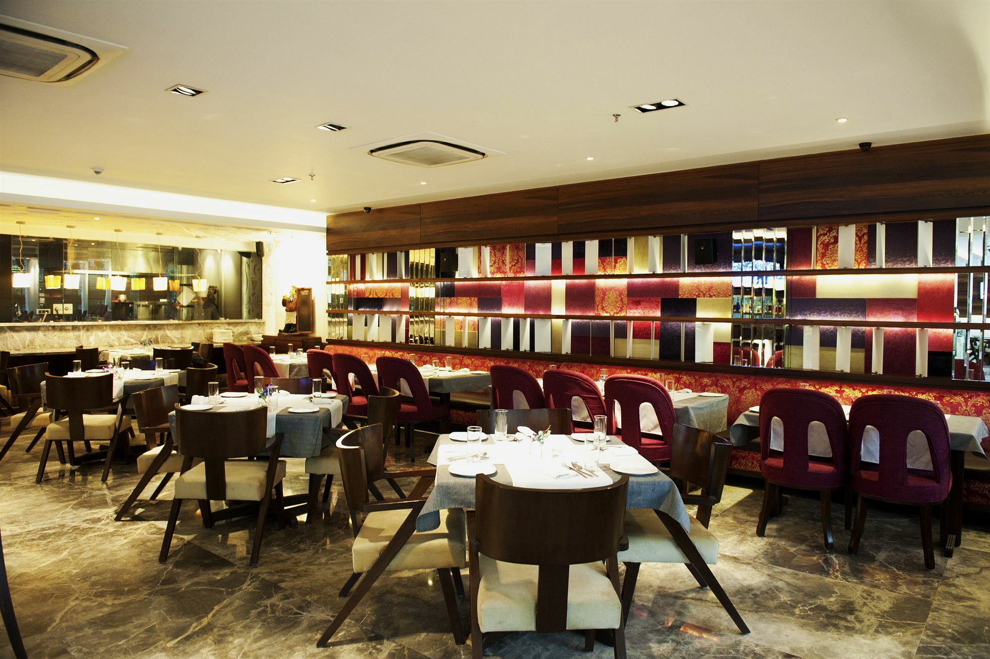 Chandīgarh Maya Hotel מראה חיצוני תמונה